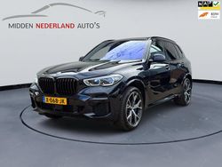 Zwart Gebruikt 2023 BMW X5 Executive SUV | € 69.999 (Eerlijke prijs)