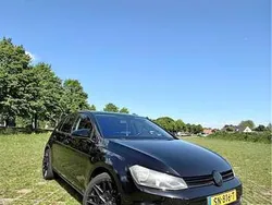 Zwart Gebruikt 2014 VW Golf VII Trendline Hatchback | € 10.000 (Duur)