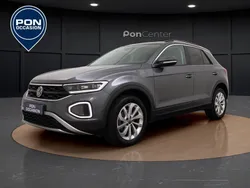 Grijs, metallic lak Gebruikt 2024 VW T-Roc Edition SUV | € 32.450 (Goede deal)
