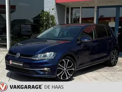 Blauw Gebruikt 2017 VW Golf VII Comfortline Hatchback | € 12.950 (Eerlijke prijs)