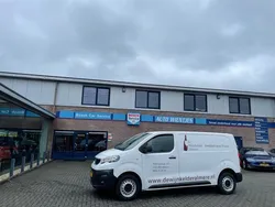 Wit Gebruikt 2017 Peugeot Expert Van | € 7.450 (Eerlijke prijs)