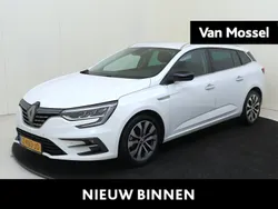 Wit Gebruikt 2024 Renault Mégane GrandTour Techno Stationwagen | € 27.235 (Eerlijke prijs)