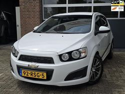 Wit Gebruikt 2011 Chevrolet Aveo LT Hatchback | € 2.795 (Eerlijke prijs)