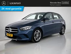 Blauw metallic Gebruikt 2020 Mercedes B160 Advantage MPV | € 23.945 (Eerlijke prijs)