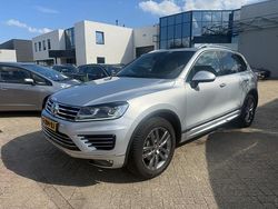 Grijs Gebruikt 2016 VW Touareg R-line SUV | € 16.500 (Duur)