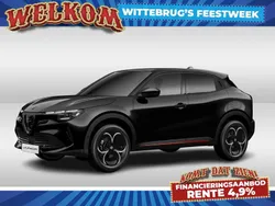 Zwart Nieuw 2025 Alfa Romeo Junior Edizione Speciale SUV | € 35.925 (Goede deal)