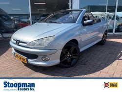 Grijs Gebruikt 2003 Peugeot 206 CC Cabriolet | € 2.450 (Iets duurder)