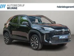 Zwart Nieuw 2024 Toyota Yaris Cross Edition SUV | € 31.950 (Goede deal)