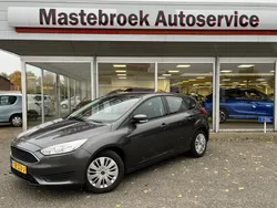 Grijs Gebruikt 2018 Ford Focus Trend Hatchback | € 13.950 (Goede deal)