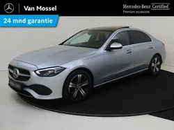 Zilver, metallic lak Gebruikt 2022 Mercedes C180 Luxury Sedan | € 36.945 (Eerlijke prijs)