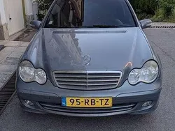 Gebruikt 2005 Mercedes C200 Classic Sedan | € 1.500 (Eerlijke prijs)