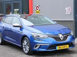 Blauw Gebruikt 2017 Renault Mégane GT Line Bose Edition Stationwagen | € 14.940 (Eerlijke prijs)