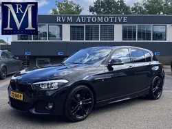 Zwart Gebruikt 2019 BMW 118 Executive Hatchback | € 20.877 (Eerlijke prijs)