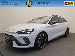 Wit (metallic) Gebruikt 2025 Cupra Leon Stationwagen | € 39.950 (Duur)