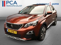 Bruin (metallic) Gebruikt 2017 Peugeot 3008 SUV | € 14.850 (Eerlijke prijs)
