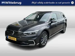Grijs Gebruikt 2021 VW Passat Comfortline Stationwagen | € 23.450 (Goede deal)