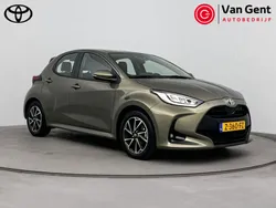 Groen Gebruikt 2024 Toyota Yaris Hatchback | € 22.999 (Eerlijke prijs)