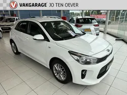 Wit Gebruikt 2018 Kia Rio Hatchback | € 12.350 (Eerlijke prijs)