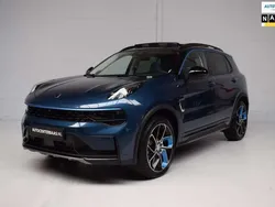 Blauw, metallic lak Gebruikt 2022 Lynk & Co 01 SUV | € 22.445 (Goede deal)