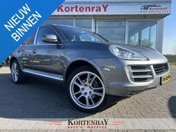 Grijs, metallic lak Gebruikt 2007 Porsche Cayenne SUV | € 14.999 (Iets duurder)
