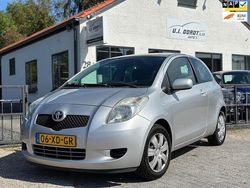 Grijs Gebruikt 2007 Toyota Yaris Sol Hatchback | € 3.499 (Eerlijke prijs)