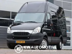Zwart Gebruikt 2012 Iveco Daily Van | € 11.993 (Super prijs)