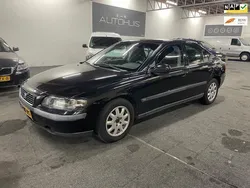 Zwart Gebruikt 2001 Volvo S60 Sedan | € 1.295 (Eerlijke prijs)