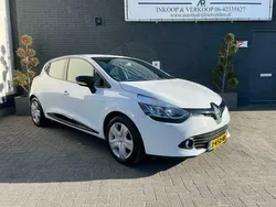 Wit Gebruikt 2016 Renault Clio IV LIMITED Hatchback | € 8.950 (Eerlijke prijs)