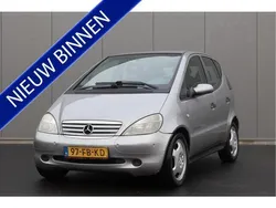 Grijs Gebruikt 2000 Mercedes A190 Elegance MPV | € 2.945