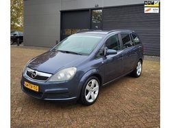 Grijs Gebruikt 2007 Opel Zafira MPV | € 1.695 (Eerlijke prijs)