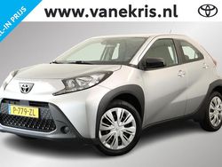 Zilver Gebruikt 2022 Toyota Aygo X Play SUV | € 16.498