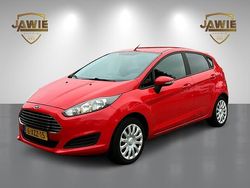 Rood Gebruikt 2014 Ford Fiesta Style Hatchback | € 4.999 (Goede deal)