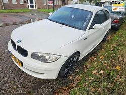 Wit Gebruikt 2009 BMW 120 Hatchback | € 1.995 (Super prijs)