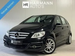 Zwart Gebruikt 2010 Mercedes B160 Avantgarde MPV | € 8.499 (Iets duurder)