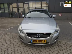Grijs Gebruikt 2013 Volvo V60 Summum Stationwagen | € 6.995 (Eerlijke prijs)