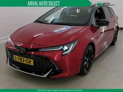 Rood Gebruikt 2021 Toyota Corolla Business Edition Stationwagen | € 28.850 (Iets duurder)