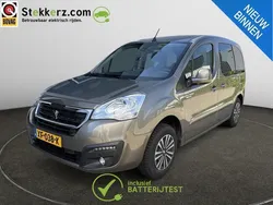 Bruin Gebruikt 2018 Peugeot TePee Active MPV | € 8.950