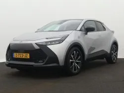 Grijs Gebruikt 2024 Toyota C-HR SUV | € 32.225 (Super prijs)