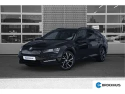 Zwart Gebruikt 2022 Skoda Superb Business Line Stationwagen | € 30.685 (Eerlijke prijs)