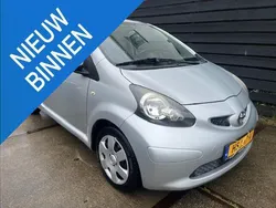 Grijs Gebruikt 2007 Toyota Aygo Hatchback | € 2.750 (Eerlijke prijs)