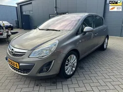 Bruin Gebruikt 2012 Opel Corsa Cosmo Hatchback | € 5.658 (Iets duurder)