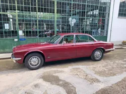 Rood Gebruikt 1976 Jaguar XJ6 Sedan | € 8.500