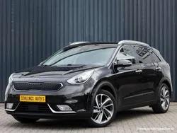 Zwart, metallic lak Gebruikt 2017 Kia Niro SUV | € 19.550 (Eerlijke prijs)