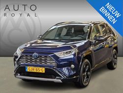 Blauw Gebruikt 2019 Toyota RAV4 Hybrid Style SUV | € 26.995 (Eerlijke prijs)