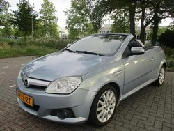 Blauw Gebruikt 2005 Opel Tigra Cabriolet | € 1.450 (Eerlijke prijs)
