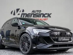 Zwart, metallic lak Gebruikt 2021 Audi e-tron Comfort SUV | € 55.750 (Iets duurder)