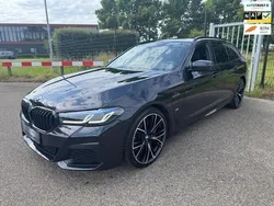 Zwart Gebruikt 2021 BMW 530e M Sport Stationwagen | € 35.900 (Iets duurder)