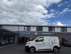 Wit Gebruikt 2021 Peugeot Expert Premium Van | € 7.450 (Goede deal)