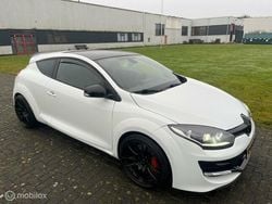 Wit Gebruikt 2015 Renault Mégane Coupé R.S. Coupé | € 17.499
