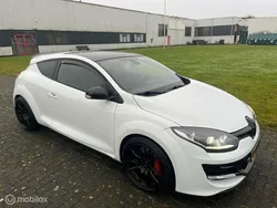 Wit Gebruikt 2015 Renault Mégane Coupé R.S. Coupé | € 17.949